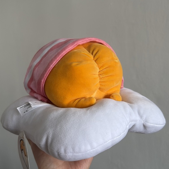 π Lazy Egg Gudetama in Bacon Wrap 8β Sanrio - Picture 4 of 6